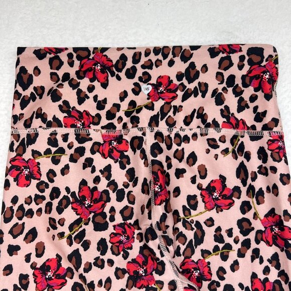 Wildfox | Leopard contender neutral coral ankle leggings Medium - Picture 9 of 9